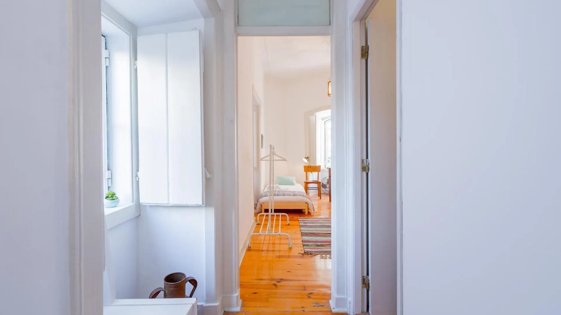 Appartement Spacious, Bright And Sunny Apartment, By Timecooler Lisboa